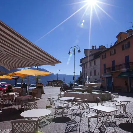Sleeps 4 Pool Air Con Apartman *