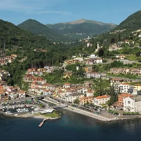 Sleeps 4 Pool Air Con * Argegno